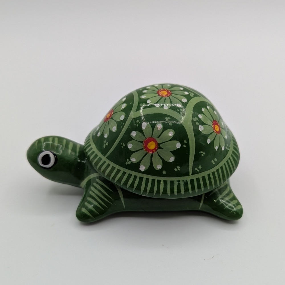 Mexican Folk Art Green Turtle Trinket Box‎ Hand Painted Floral Terracotta